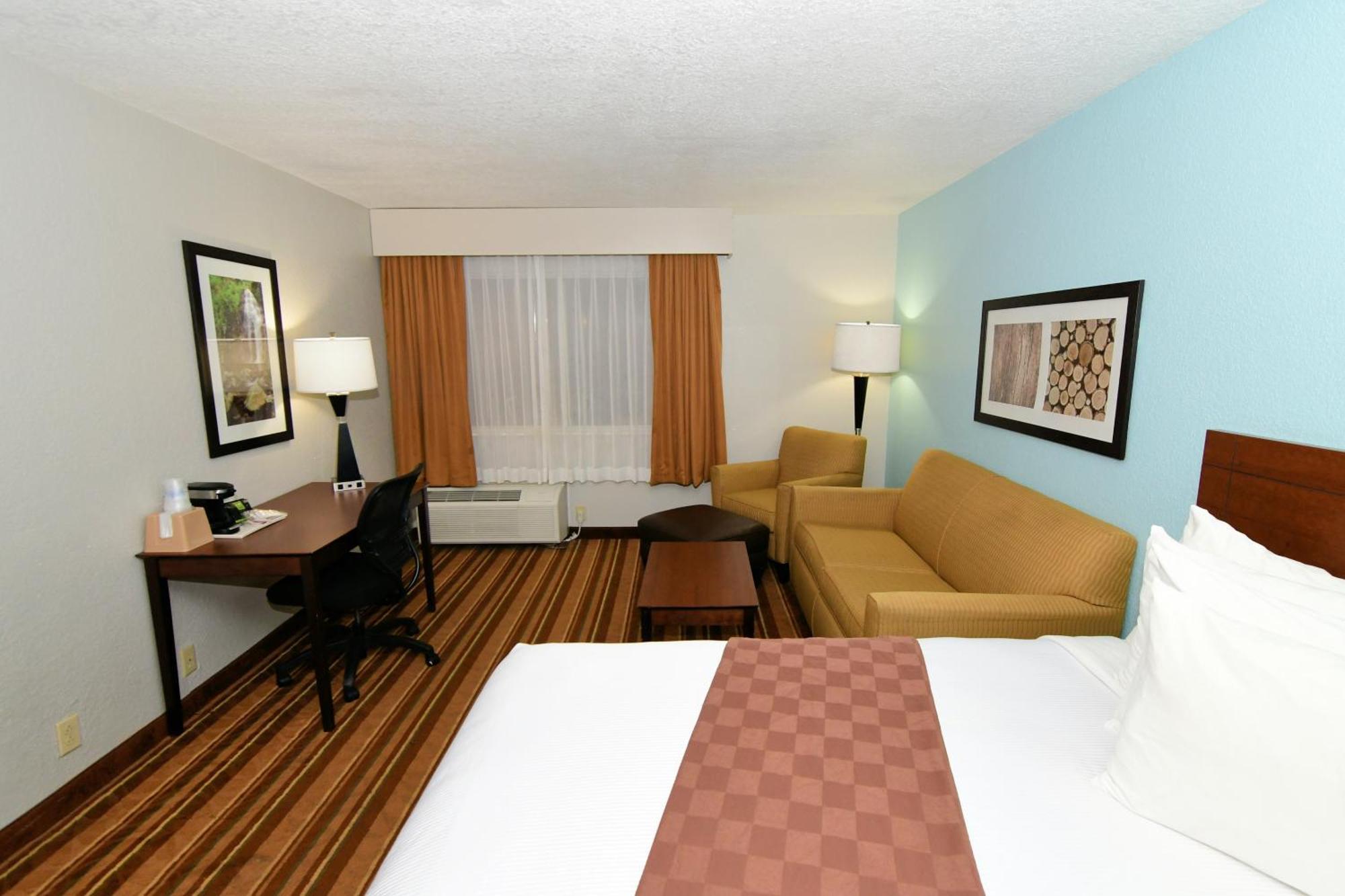Best Western Regency Inn Marshalltown Exterior foto